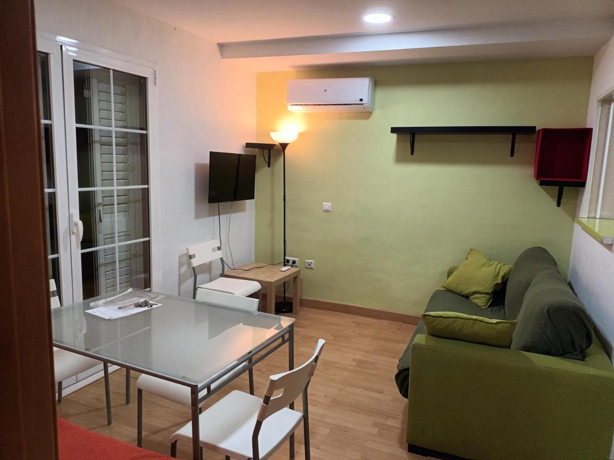 Apartamentos Bahia De Huelin Malaga Bagian luar foto