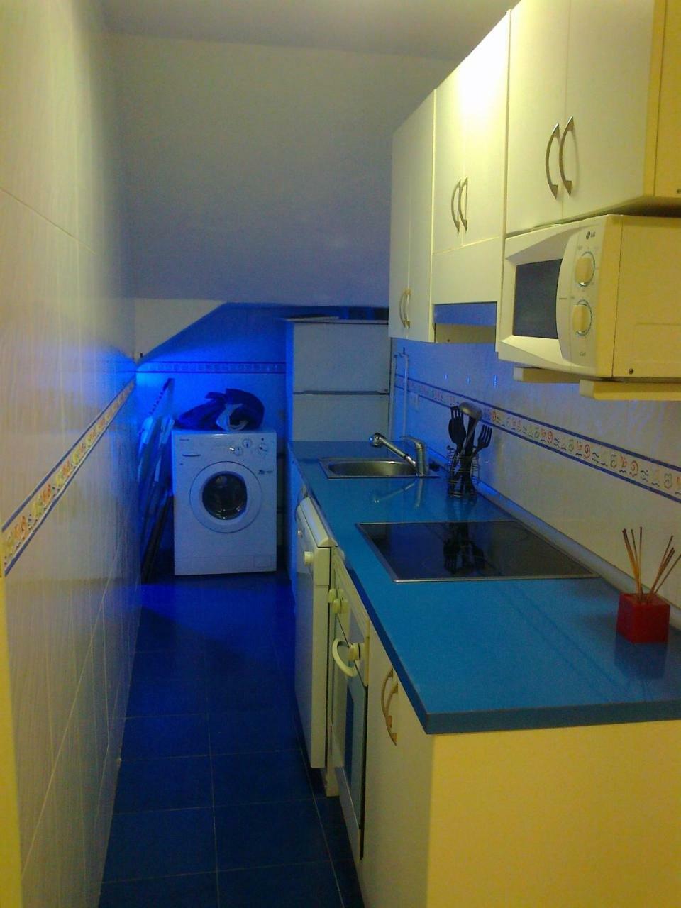 Apartamentos Bahia De Huelin Malaga Bagian luar foto